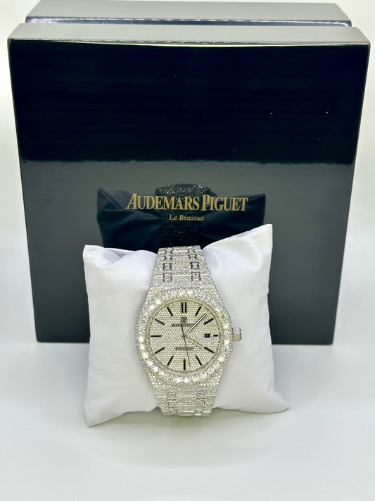 All White Classic Royal Oak Diamond Moissanite Automatic Watch
